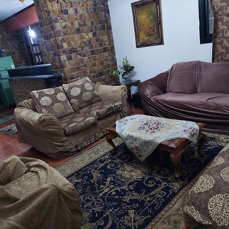 Al Moayad Apartment Near To Genina Mall, Abbas Al Akkad 카이로 외부 사진